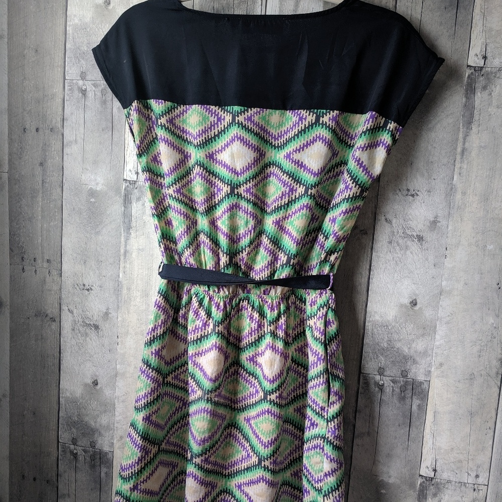 Dress - Picture 4 of 4
